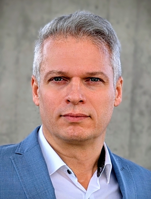 Dr. Stefan Kuhn, Senior Embedded Linux Software Engineer